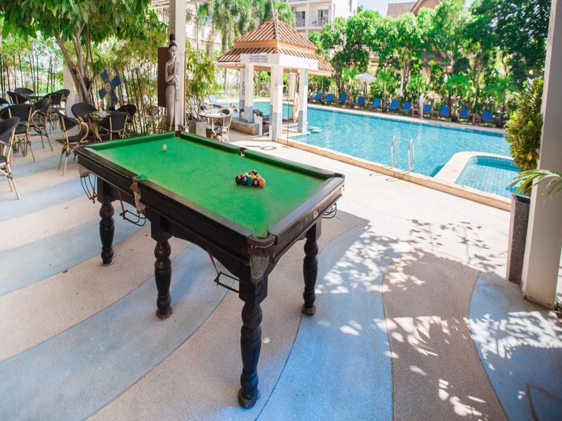Rawai Chalong Beach Hotel Phuket מראה חיצוני תמונה